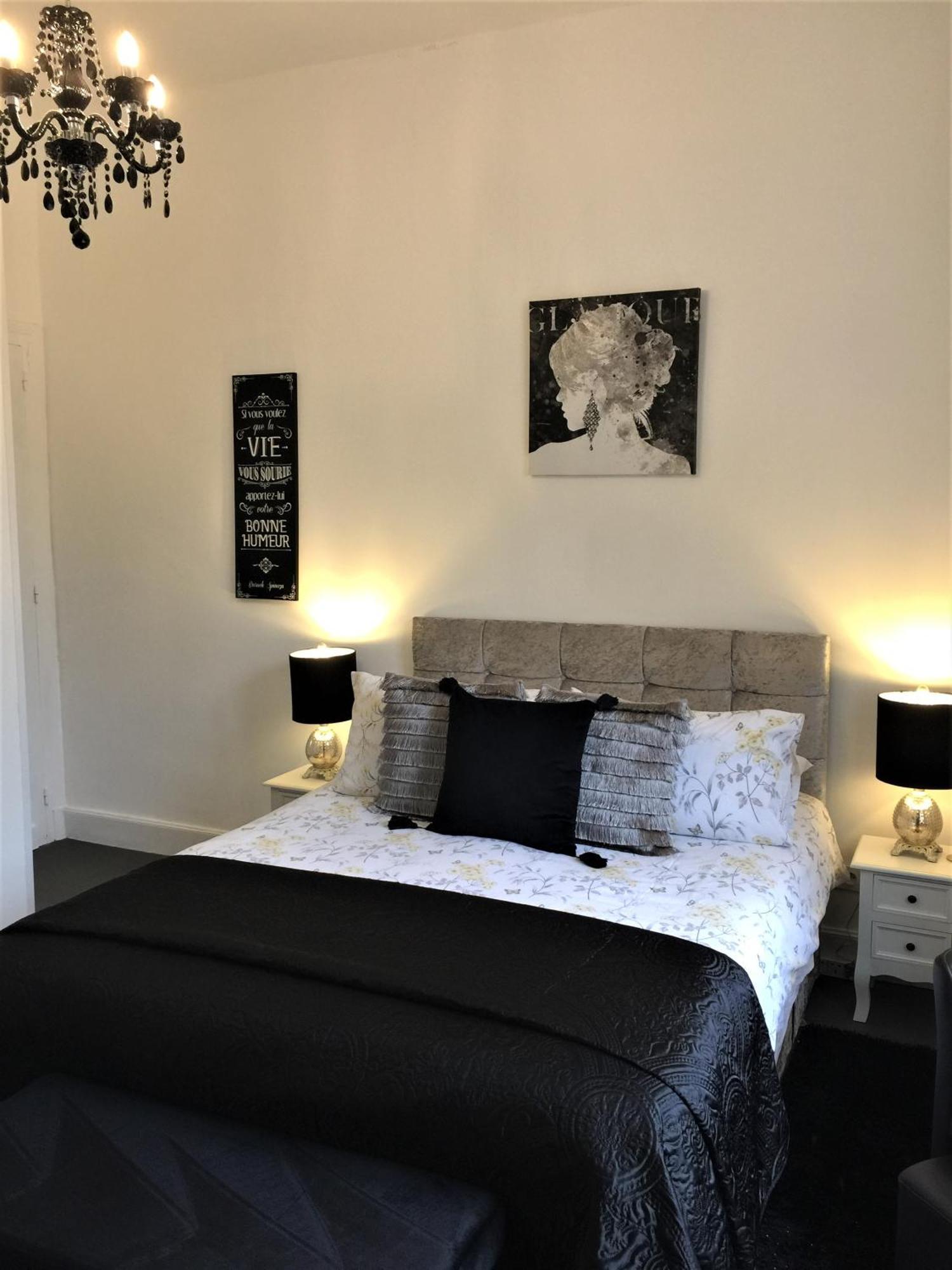 Vue Du Chateau D'Excideuil En Chambres חדר תמונה